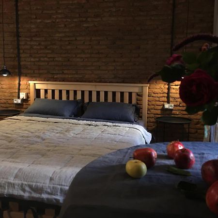 Cozy&Stylish Loft Apartment Tbilisi Bagian luar foto