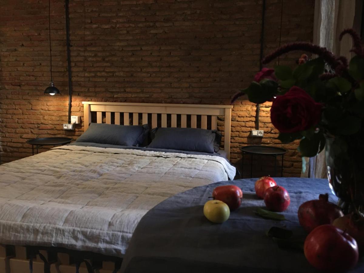 Cozy&Stylish Loft Apartment Tbilisi Bagian luar foto