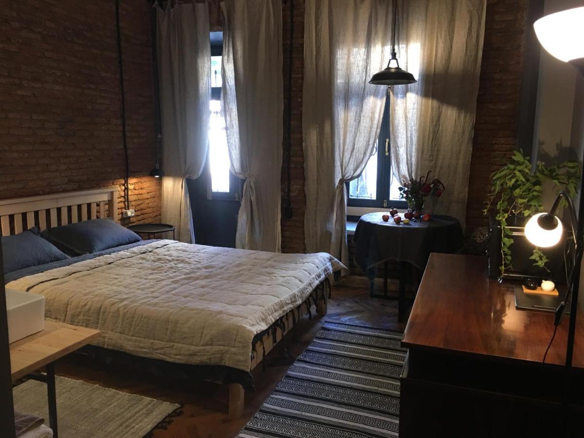 Cozy&Stylish Loft Apartment Tbilisi Bagian luar foto